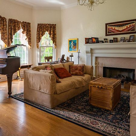 Apartamento Exquisite Victorian Springfield Exterior foto